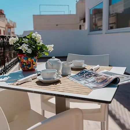 Palazzo Violetta 4*
