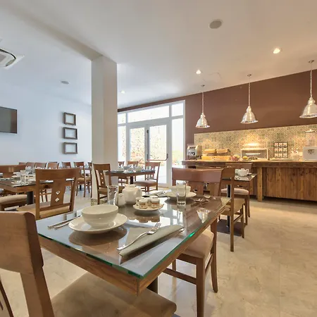 Palazzo Violetta Hotel 4*