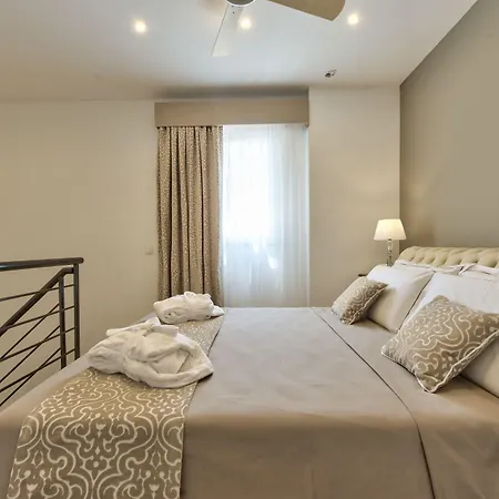 Palazzo Violetta 호텔