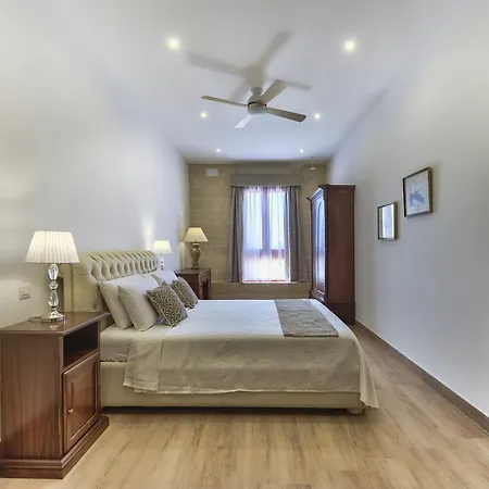 Palazzo Violetta Hotel 4*