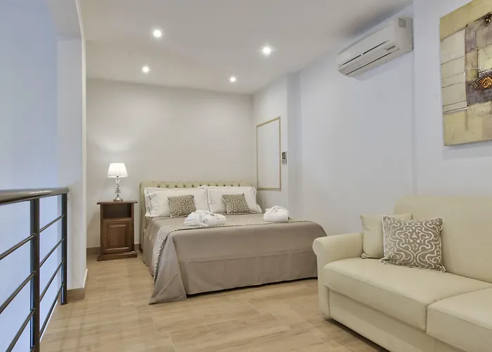 Palazzo Violetta Hotel 4*