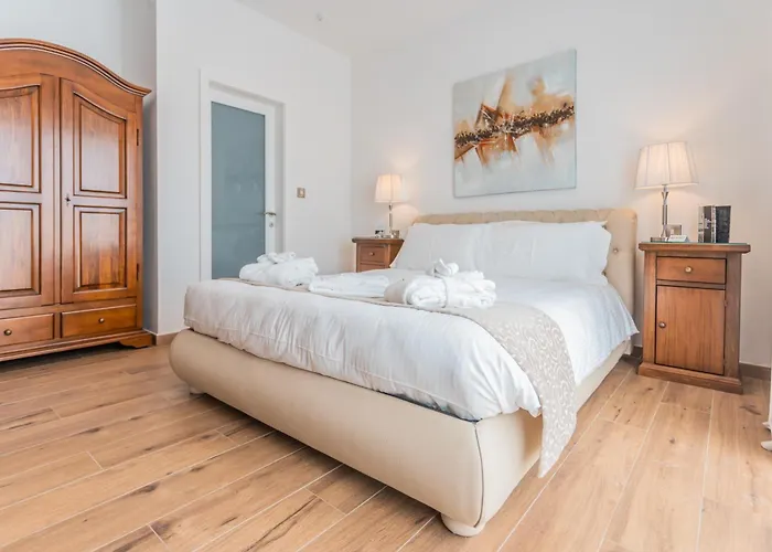 Palazzo Violetta Otel Sliema