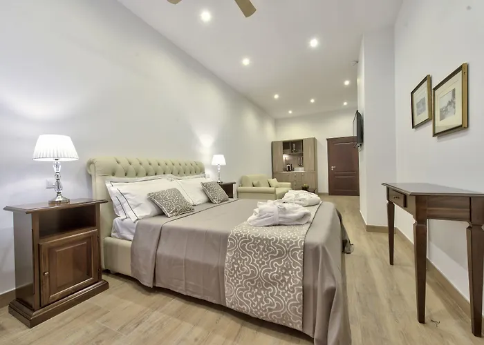 Otel Palazzo Violetta 4*