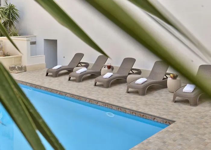 Otel Palazzo Violetta 4*